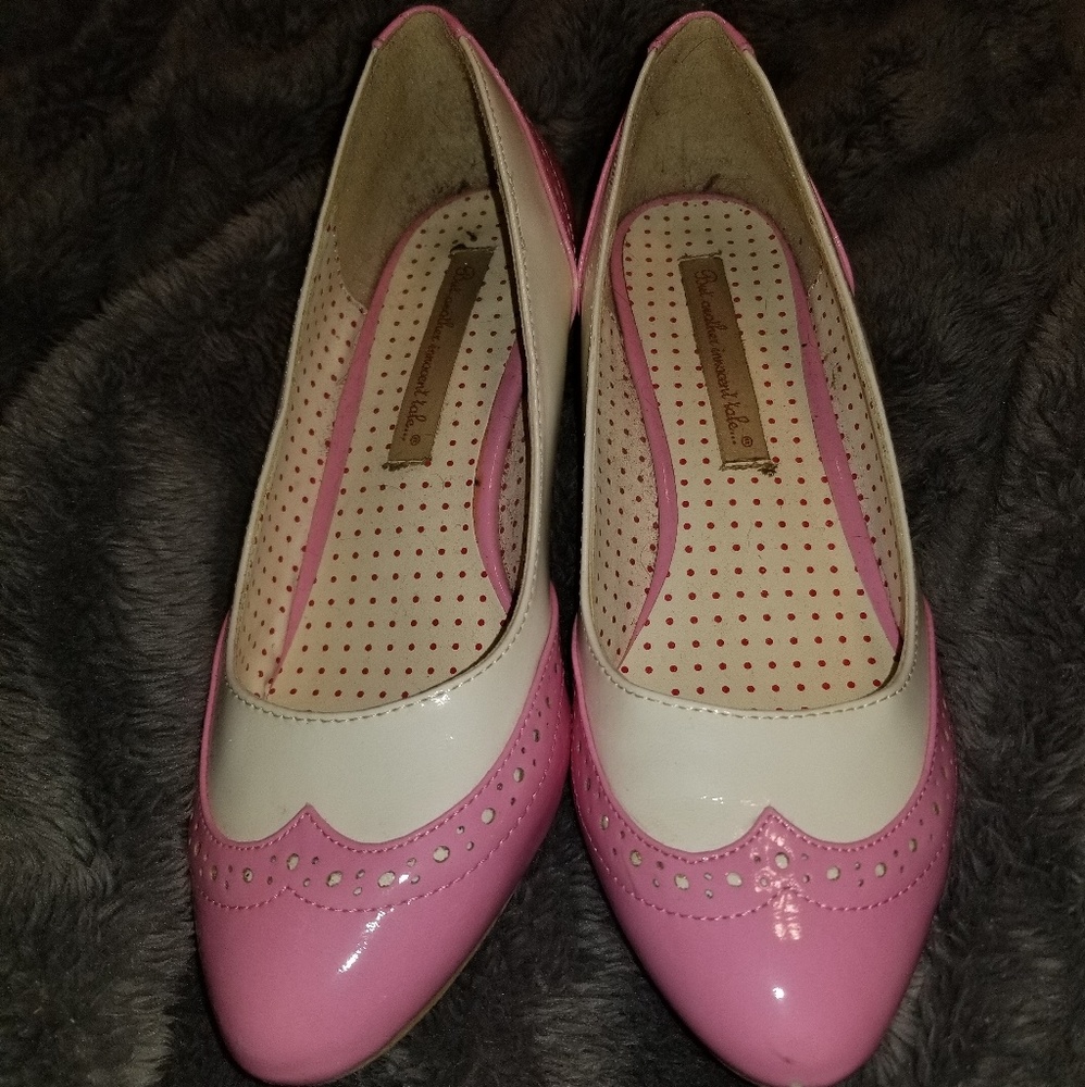 BAIT saddle kitten heels EUC